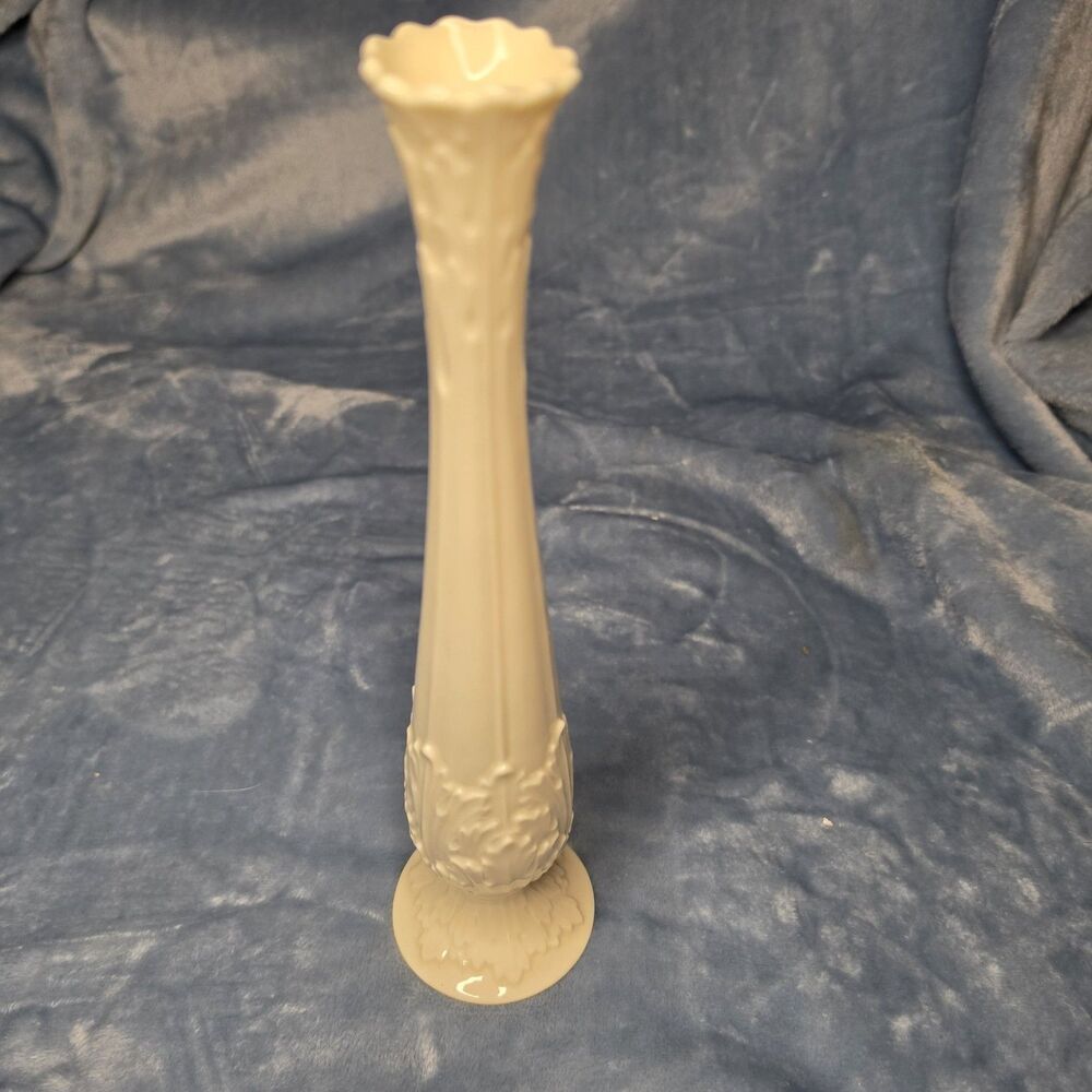 Lenox Ivory Bud Vase Embossed Acanthus Leaf Pedestal Base Porcelain Made in USA